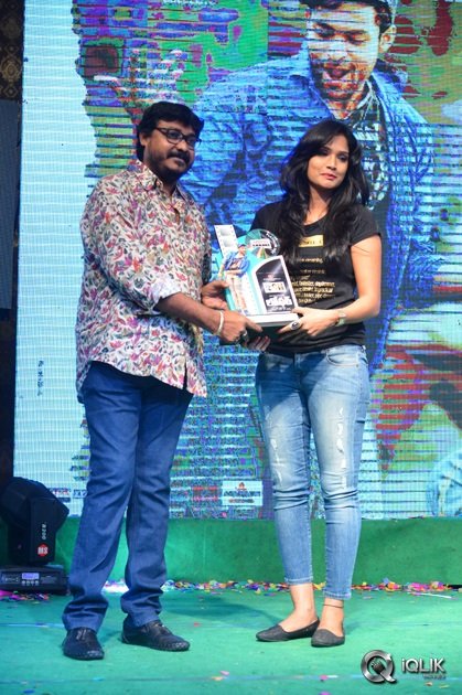 Loafer-Movie-Platinum-Disc-Function